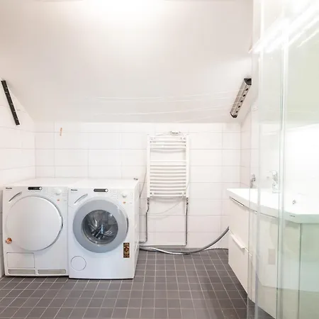 Poista 2ndhomes Deluxe 2br Penthouse With Rooftop Terrace & Sauna In Center 公寓 赫尔辛基