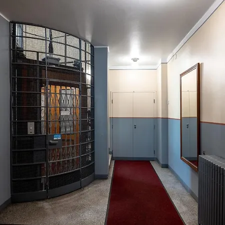 Poista 2ndhomes Deluxe 2br Penthouse With Rooftop Terrace & Sauna In Center * Helsinki