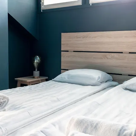 Huoneisto Poista 2ndhomes Deluxe 2br Penthouse With Rooftop Terrace & Sauna In Center